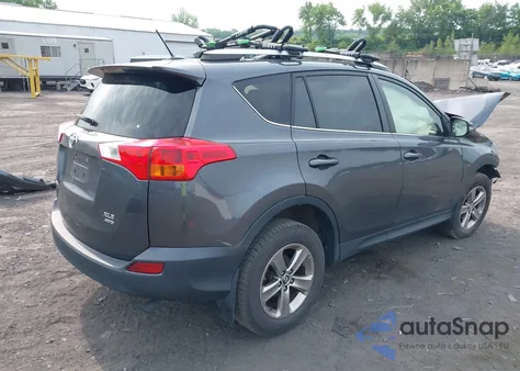 2015 Toyota Rav4 Xle z USA, uszkodzony, nr VIN JTMRFREV9FD146574